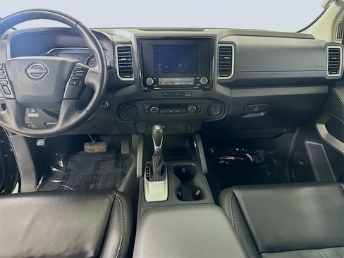 Used 2024 Nissan Frontier SL w/ Technology Package image 18
