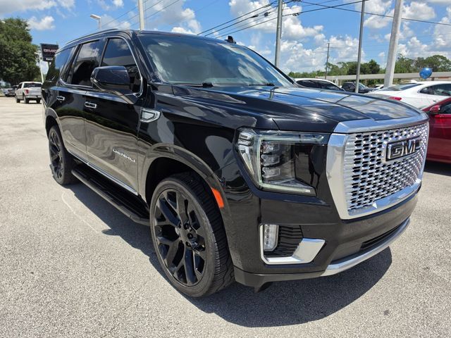 Used 2023 GMC Yukon Denali RWD image 7