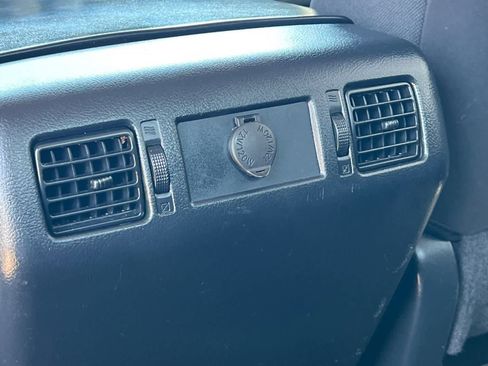 Used 2013 Toyota Tundra 2WD CrewMax image 15