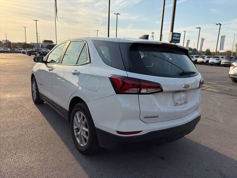 Used 2024 Chevrolet Equinox LS w/ Driver Confidence II Package image 6