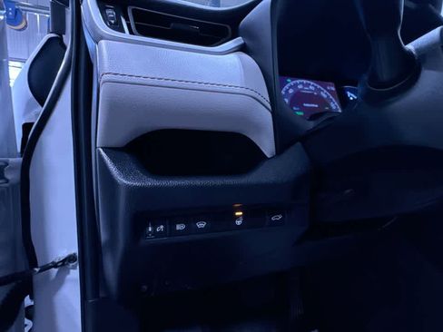 Used 2024 Toyota RAV4 XLE image 16