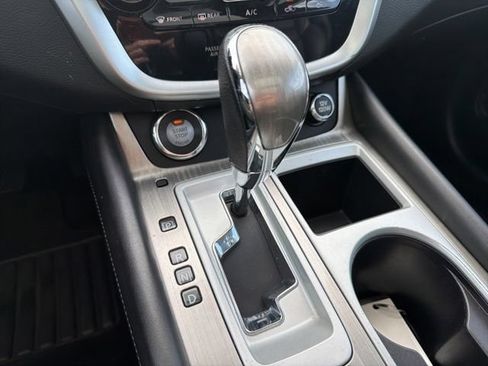 Used 2018 Nissan Murano S AWD/4WD image 22