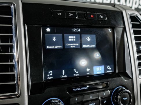 Used 2017 Ford F350 Lariat w/ Lariat Ultimate Package image 28