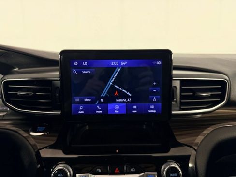 Used 2022 Ford Explorer Limited AWD/4WD image 21