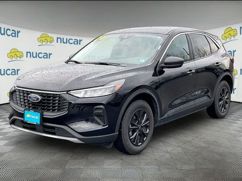 Used 2024 Ford Escape Active image 3