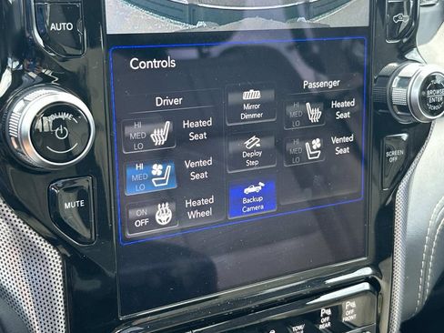 Used 2020 RAM 1500 Limited AWD/4WD image 35