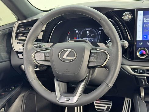 Used 2023 Lexus RX 500h F Sport image 21