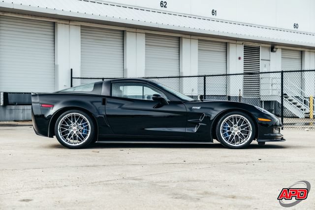 Used 2011 Chevrolet Corvette ZR1 w/ Preferred Equipment Group RWD image 13