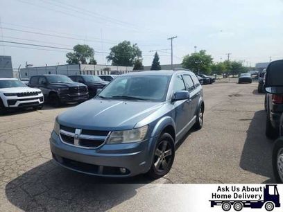 Used 2010 Dodge Journey SXT w/ Flexible Seating Group