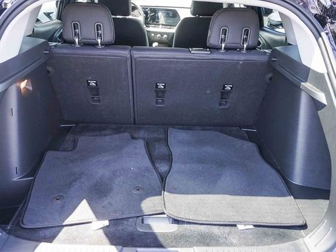 Used 2026 Chevrolet Trax LS FWD image 24
