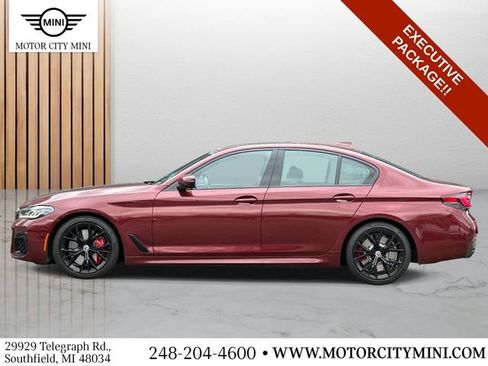 Used 2023 BMW M550i xDrive M550i xDrive w/ Executive Package image 7