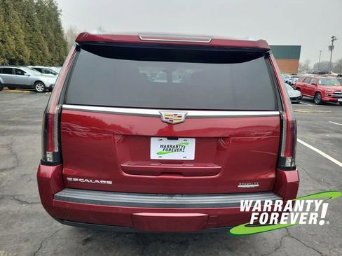 Used 2018 Cadillac Escalade Premium Luxury image 6