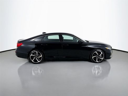 Used 2022 Honda Accord Sport image 9