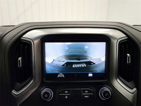 Used 2022 Chevrolet Silverado 1500 LT image 23