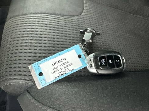 Used 2020 Hyundai Santa Fe SEL FWD image 32