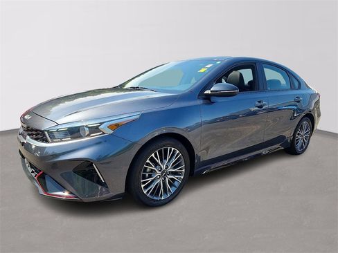 Certified 2022 Kia Forte GT-Line w/ GT-Line Premium Package image 3