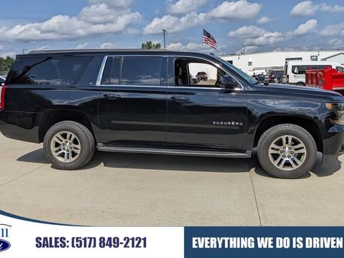 Used 2017 Chevrolet Suburban LT AWD/4WD image 1