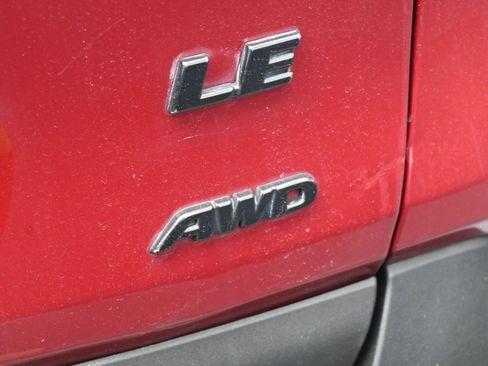 Used 2020 Toyota RAV4 LE w/ All Weather Liner Package image 21