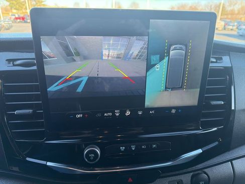 Used 2023 Ford Transit 350 XLT image 16