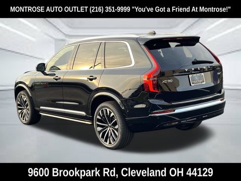 Certified 2026 Volvo XC90 B6 Plus w/ Protection Package Premier AWD/4WD image 4
