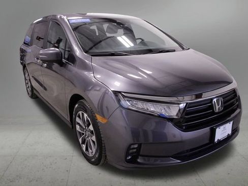 Certified 2024 Honda Odyssey EX-L image 9