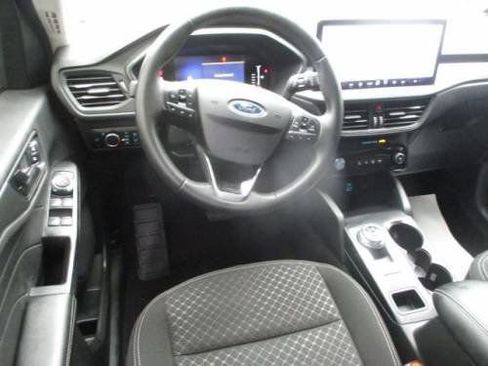 Used 2023 Ford Escape Active w/ Tech Pack #1 image 5