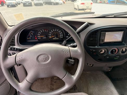 Used 2002 Toyota Tundra Limited image 11