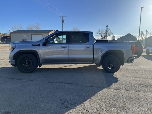 Used 2025 GMC Sierra 1500 Elevation w/ Preferred Package image 4