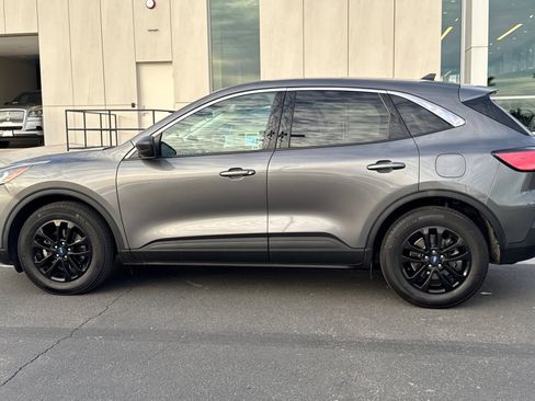 Certified 2022 Ford Escape SE w/ Convenience Package image 6