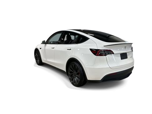 Certified 2023 Tesla Model Y Performance AWD/4WD image 4