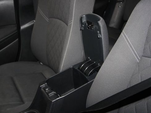 Used 2023 Toyota Corolla LE image 14