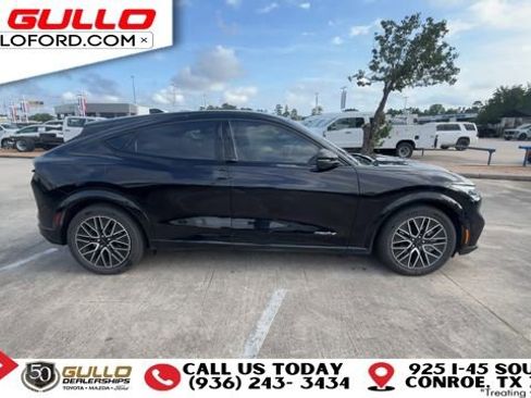 Used 2024 Ford Mustang Mach-E Premium RWD image 9