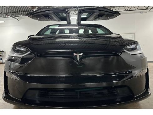 Used 2023 Tesla Model X AWD/4WD image 3