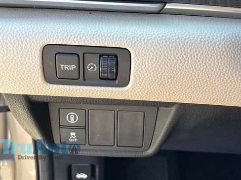 Used 2019 Honda Accord EX image 21