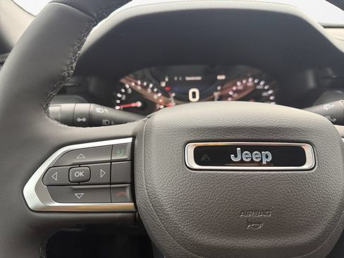 New 2026 Jeep Compass Limited AWD/4WD image 25