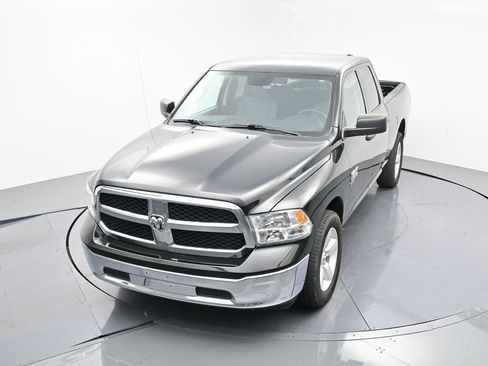 Used 2024 RAM 1500 Classic SLT image 18