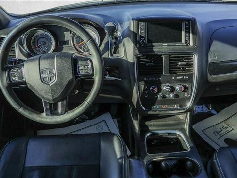 Used 2018 Dodge Grand Caravan SXT w/ Blacktop Package image 23