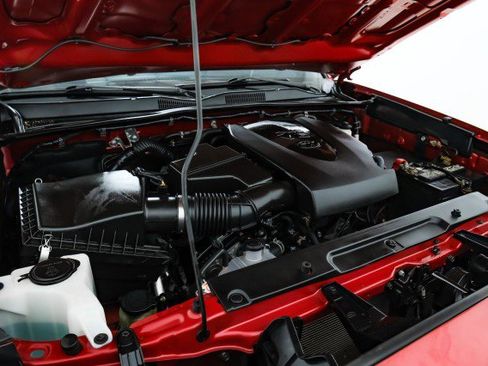 Used 2021 Toyota Tacoma SR5 image 46