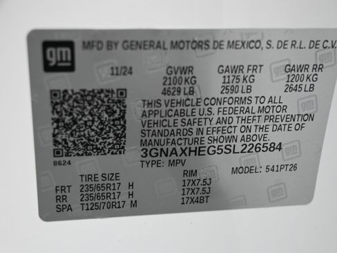 Used 2025 Chevrolet Equinox LT FWD image 18