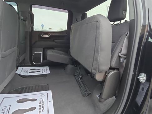 Used 2022 Chevrolet Silverado 1500 LT image 10