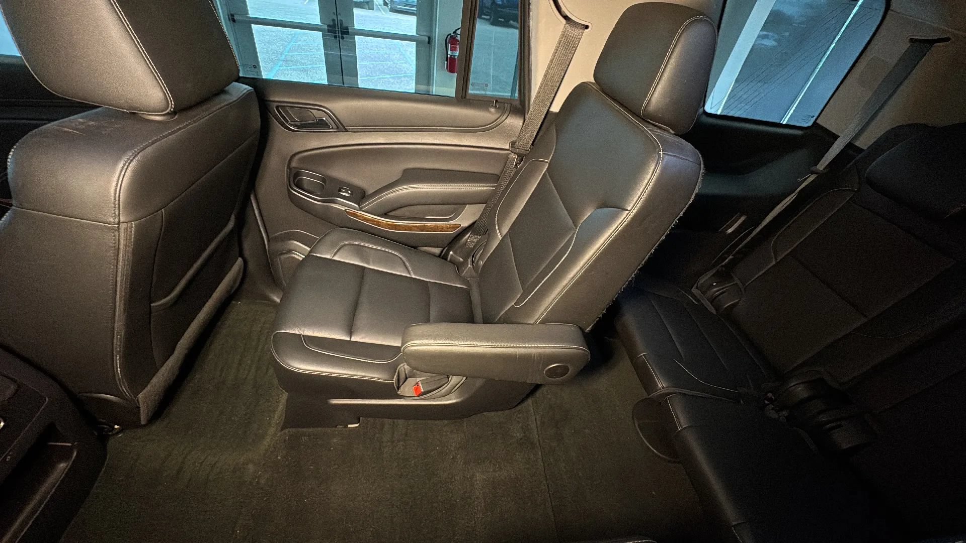 Used 2018 Chevrolet Tahoe LT AWD/4WD image 44