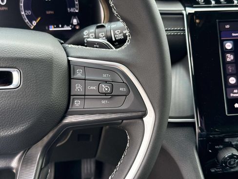 New 2026 Jeep Grand Cherokee Laredo RWD image 22