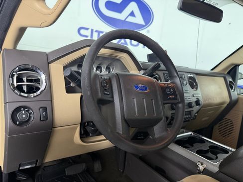 Used 2014 Ford F250 XLT w/ XLT Premium Package image 20