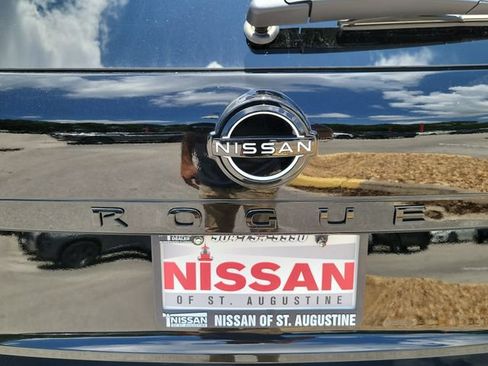 New 2026 Nissan Rogue Dark Armor AWD/4WD image 8