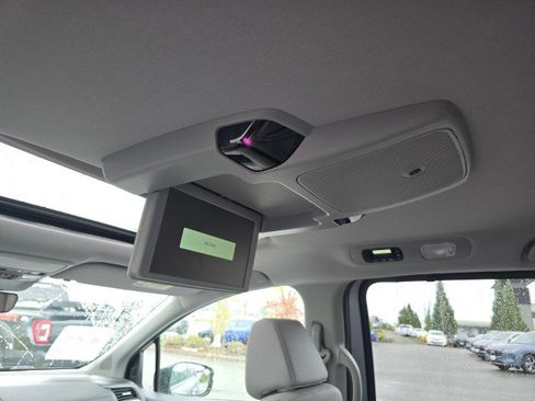 Used 2018 Honda Odyssey Touring image 19