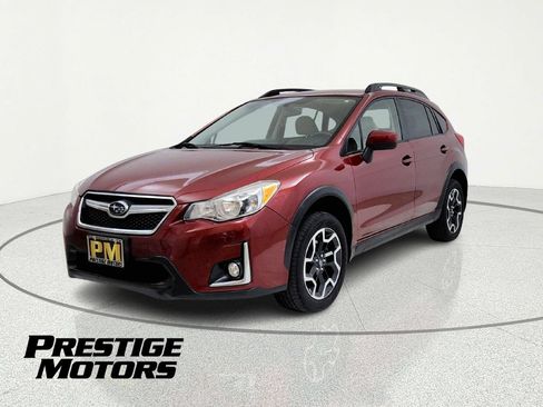 Used 2017 Subaru Crosstrek 2.0i Premium AWD/4WD image 3