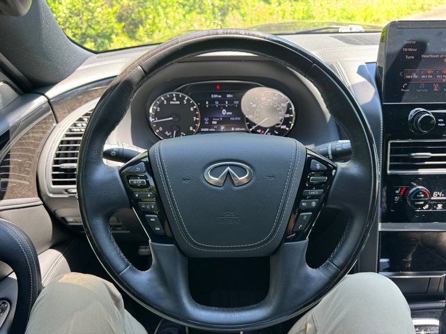 Used 2024 INFINITI QX80 Sensory AWD/4WD image 23