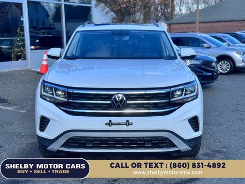 Used 2023 Volkswagen Atlas SE image 2