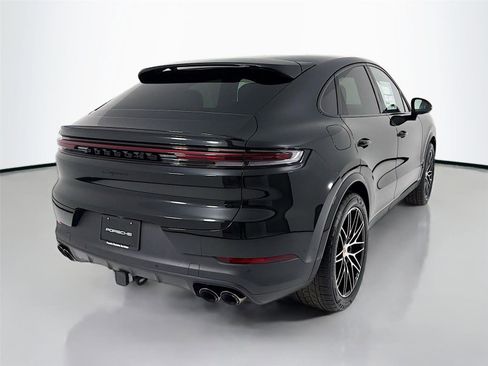 New 2026 Porsche Cayenne Coupe image 20