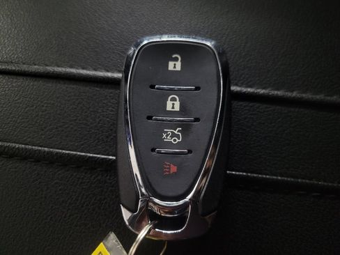 Used 2021 Chevrolet Blazer LT FWD image 32
